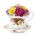 Porcelana kostna jest ceniona na świecie za śnieżnobiały kolor, przejrzystość, a przy tym niezwykłą wytrzymałość.