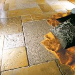 Posadzka z trawertynu. YETI. Kamień w domu i ogrodzie