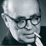 Poul Henningsen - designer. Lampa, która grała z Bondem