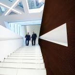 Praktyczny, funkcjonalny, trwały i niezwykle efektowny. Korek. Teraz zawitał w domach także jako element wykończenia wnętrza.