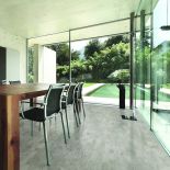 Praktyczny, funkcjonalny, trwały i niezwykle efektowny. Korek. Teraz zawitał w domach także jako element wykończenia wnętrza.