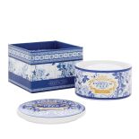 mydło w porcelanowym opakowaniu