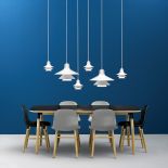 lampy nad stołem w jadalni