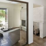 Przy salonie powstało coś w rodzaju foyer.