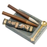 Przybory malarskie jak małe dzieła sztuki.