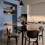 małe mieszkanie beż i niebieski