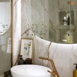 beżowa łazienka w kobiecym apartamencie