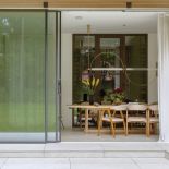 ocieplony minimalizm w nowoczesnym domu