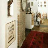 Ręcznie tkany wschodni dywan. Boginie na poddaszu