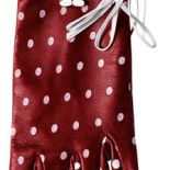 Rękawiczka z Hello Kitty ? skradziona japońskiej lolitce.