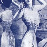 Reklama gorsetu, XIX w. Historia gorsetu