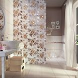 Różany ogród – z płytkami Elegant Rose 1 w cenach: 69,86 zł/m² (ścienne), dekory po 79,95 zł/szt