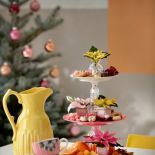 różowe gwiazdy betlejemskie dekoracje stołu