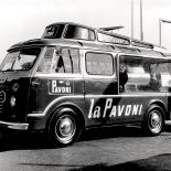 Ruchoma reklama ekspresów La Pavoni. Maszyna ekspresowa