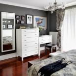 Rzadko spotykane w Polsce, a jakże eleganckie zestawienie kolorów: biel, szary i brązowy- to pomysł Moniki.