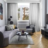 mały salon w mieszkaniu w kamienicy