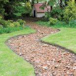 Ścieżki w ogrodzie – inspiracje, pomysły i zdjęcia