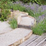 Ścieżki w ogrodzie – inspiracje, pomysły i zdjęcia