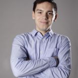 Sebastian Rejent – komik, miłośnik komedii stand-upowej I pracy twórczej.