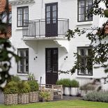 Shabby chic, orient i skandynawska prowincja: mieszanka stylów w domu Tiny.