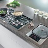 Urządzamy kuchnię: tradycyjnie czy nowocześnie?