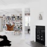 Skandynawski styl został połączony z chińskimi antykami.