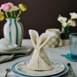 składanie serwetek w zajączka