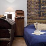 Skrzynia posagowa. Przedwojenna willa z pamiątkami