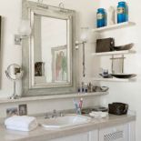 Słoneczna rezydencja to spełnienie marzenia o ciepłym klimacie pośród pięknej architektury.