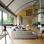 Sofę firmy Koinor Beata znalazła w łódzkim sklepie Empir Exclusive.