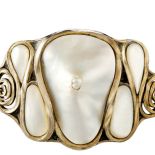Srebrna klamra od paska z masą perłową, Frankfurt, 1901 r., Hessian State Museum in Darmstadt, Leopold Museum, Wiedeń