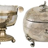 Srebro, 1 poł. XIX w., cw 4000 zł, OSTOYA. Cukiernica skrzynkowa, srebrna, Wiedeń, koniec XIX w., cw 3300 zł, REMPEX