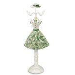 Stojak sukienka, pigmejka.pl. Pomysł na prezent: najładniejsze stojaki i podstawki na biżuterię