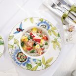 Przyjęcie w ogrodzie. Jak udekorować stół na eleganckie garden party