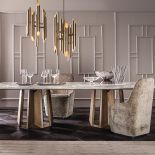 Stół Kandinsky, Casamilano, MOOD. 30 stołów do jadalni z blatami z drewna, kamienia i szkła