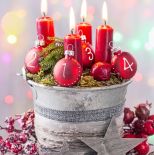 świece adwentowe - pomysły na stroiki