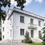 Stuletnia kamienica z ogrodem i oranżerią w jednej z najpiękniejszych dzielnic Warszawy.