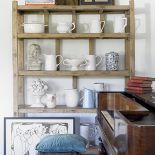 Stuletnie pianino znalezione w Internecie.