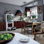 Styl rustykalny: szarości, przecierki, meble ze przeszłością – oto przepis na mieszkanie po francusku .