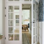 styl modern farmhouse aranżacja wejścia do domu