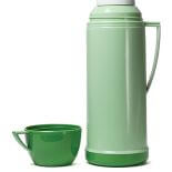 Stylizowany na lata 60. Dzieje letnich pikników: zobacz jak urządzić je dziś