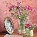 Stylowe ozdoby, świeże kwiaty. Mieszkanie w bloku: stylowe i kolorowe