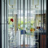 Ten stylowy i nowoczesny dom dla musiał być nie tylko piękny, ale też przestronny