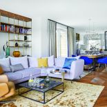 Ten stylowy i nowoczesny dom dla musiał być nie tylko piękny, ale też przestronny