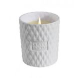 Świece zapachowe, które obłędnie pachną i tak samo dobrze wyglądają