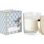 Świece zapachowe, które obłędnie pachną i tak samo dobrze wyglądają