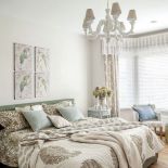 Aranżacja sypialni, w której odpoczywają zmysły