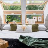 sypialnia na poddaszu ze skosami inspiracje