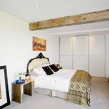 Sypialnia- prosta i elegancka. Farma poszukiwaczy