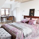 różowa sypialnia w stylu francuskim